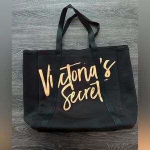 Insulated Wine/Cooler bag - Victorias Secret.
